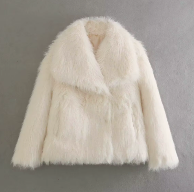 Oudina Luxe Faux Fur Coat